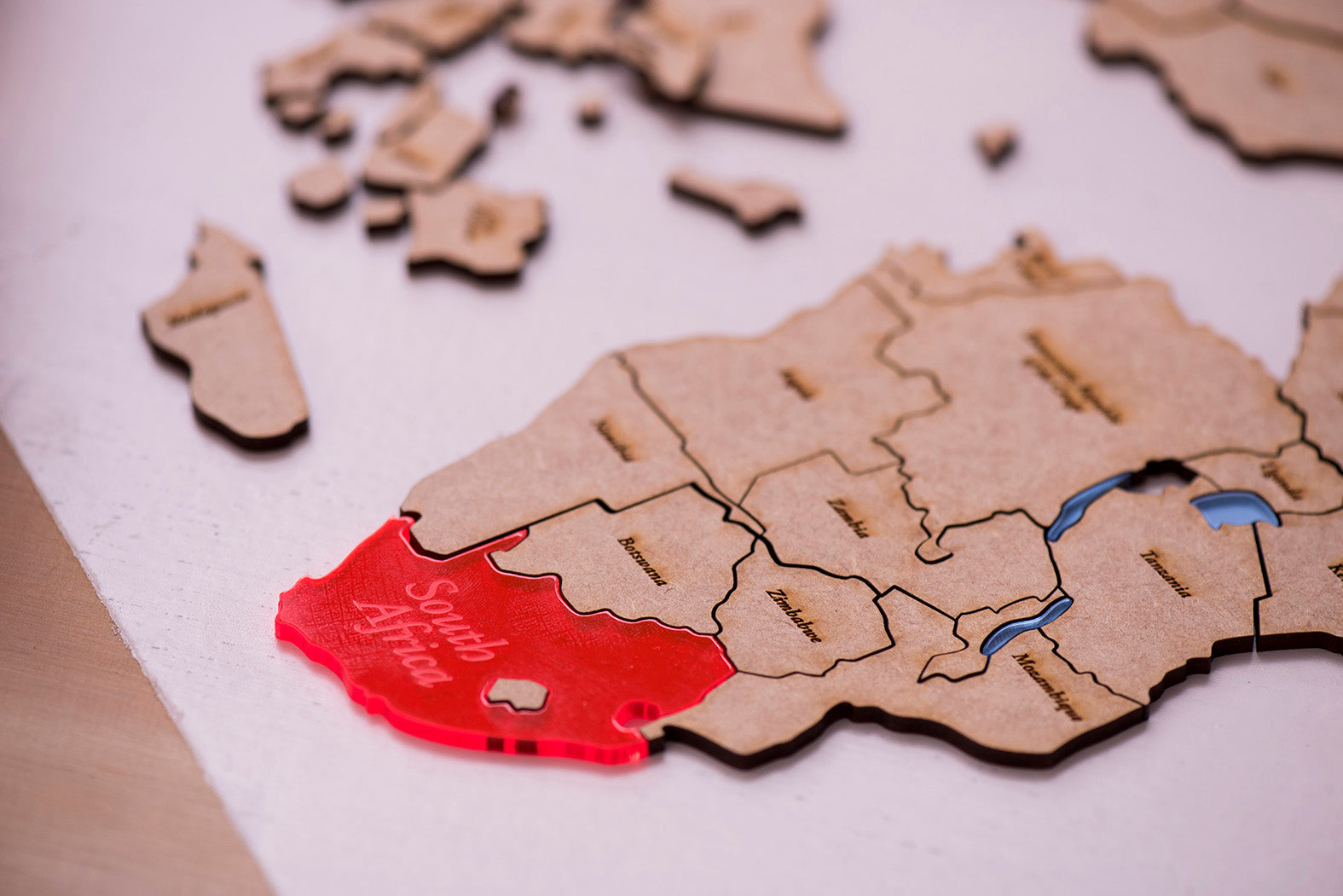 puzzle africa in a box